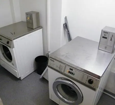 2 Fuer Bis Zu Sechs Personen Sellin (Rugen)